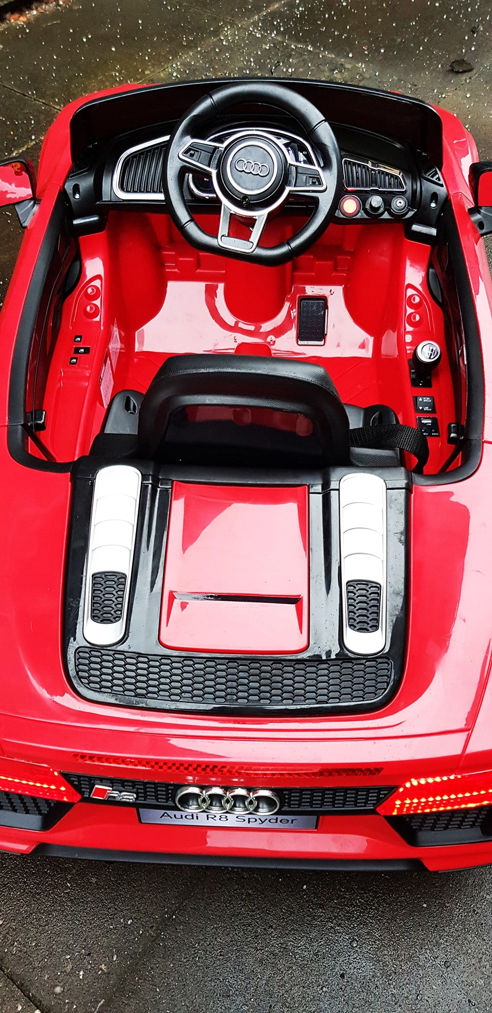 Audi R8 Spyder Kids Ride-On Car - Lights, MP3 & Remote Control Fun!